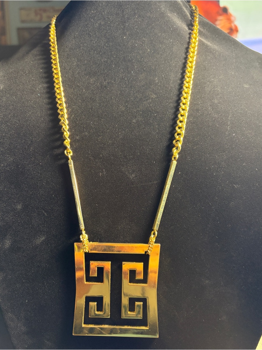 Vintage Signed SU CHINA Gold Tone Curb Chain